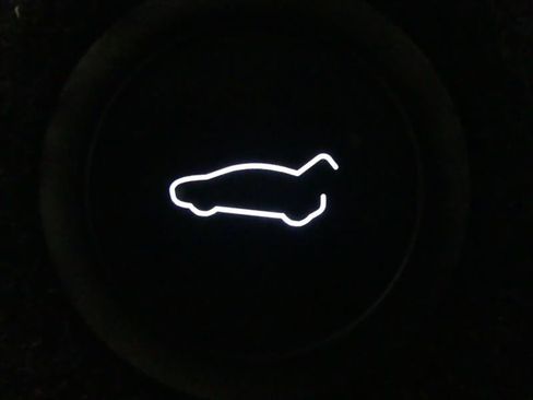 Used 2024 Tesla Model 3 Standard Range RWD image 23