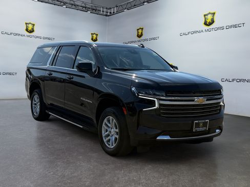 Used 2023 Chevrolet Suburban LT RWD image 7