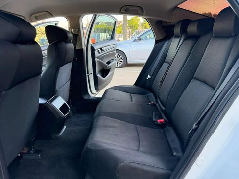 Used 2018 Honda Accord LX image 21