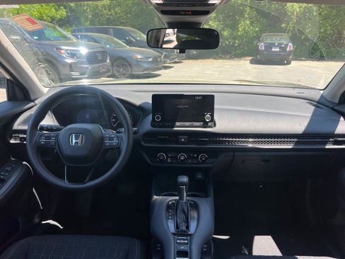 Used 2024 Honda HR-V LX image 34