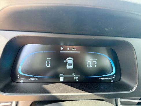 New 2026 Hyundai Elantra SE FWD image 10