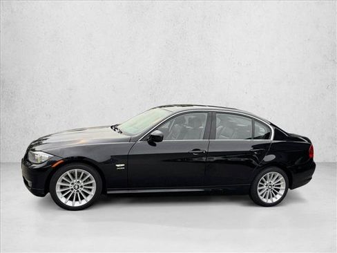Used 2011 BMW 335i xDrive Sedan AWD/4WD image 5