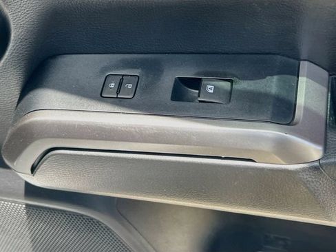 Used 2023 Toyota Tacoma SR5 w/ Technology Package RWD image 32