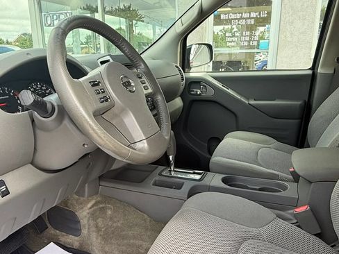 Used 2018 Nissan Frontier SV w/ Value Truck Package AWD/4WD image 10