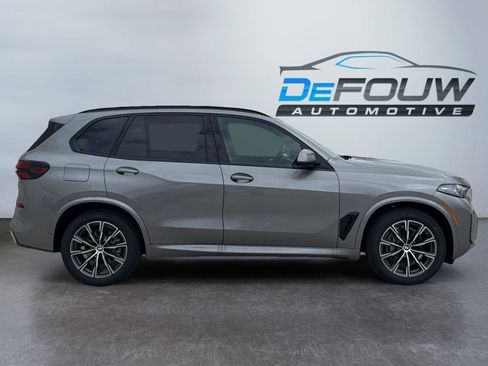 Used 2026 BMW X5 xDrive40i w/ M Sport Package AWD/4WD image 2