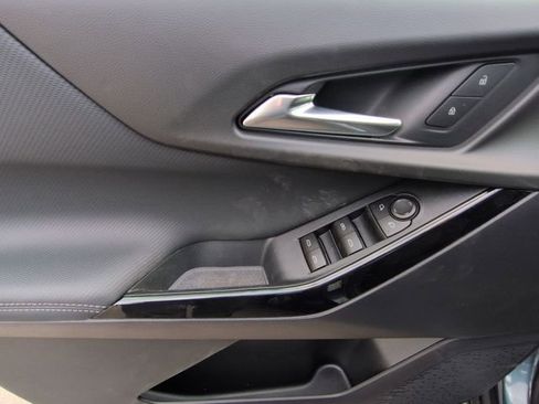 New 2026 Chevrolet Equinox LT image 24