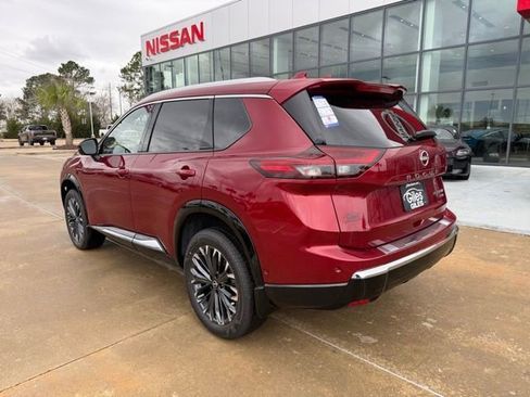 New 2026 Nissan Rogue Platinum w/ Tech Package AWD/4WD image 3