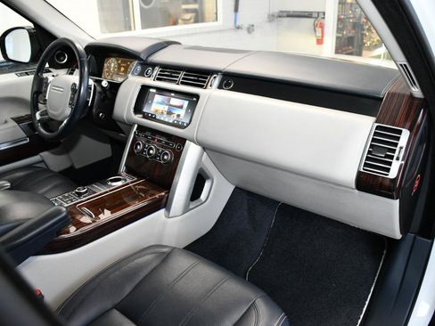 Used 2017 Land Rover Range Rover Long Wheelbase Autobiography AWD/4WD image 52