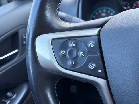 Used 2022 GMC Canyon Denali w/ Denali Black Edition Package image 5