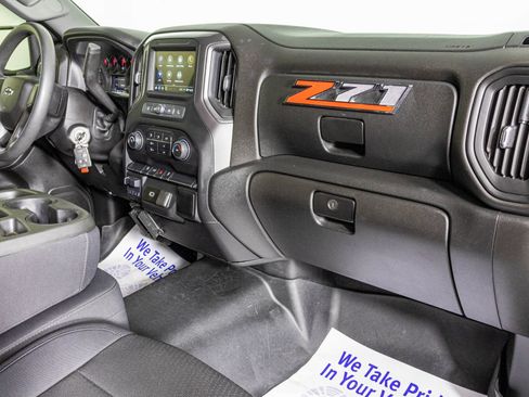Used 2019 Chevrolet Silverado 1500 Custom Trail Boss w/ Custom Convenience Package AWD/4WD image 45