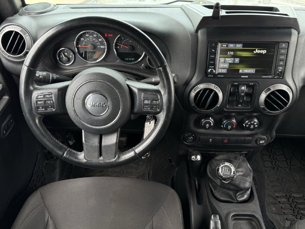 Used 2017 Jeep Wrangler Unlimited Sport w/ Quick Order Package 23S AWD/4WD image 11