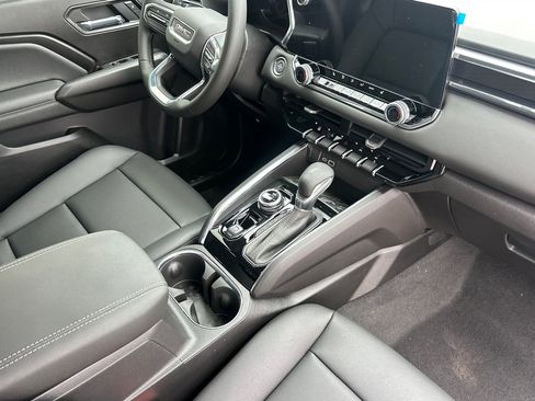 New 2026 GMC Canyon Elevation w/ Convenience Package image 16