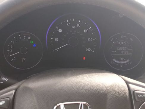 Used 2021 Honda HR-V Sport image 24