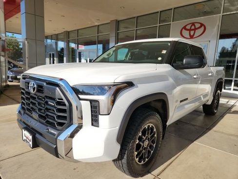Used 2023 Toyota Tundra SR5 image 4