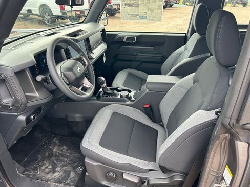 New 2025 Ford Bronco 2-Door AWD/4WD image 17