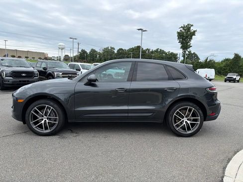 Used 2023 Porsche Macan Turbo AWD/4WD image 7