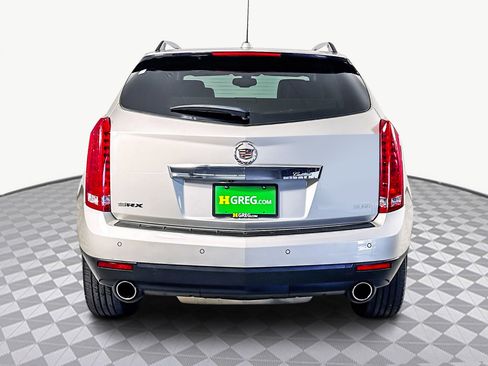 Used 2016 Cadillac SRX Luxury image 8