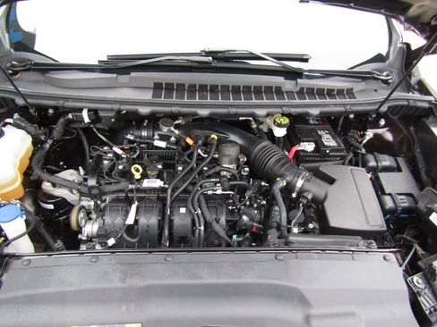 Used 2024 Ford Edge Titanium image 30