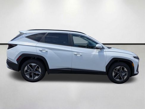 New 2026 Hyundai Tucson SEL FWD image 3