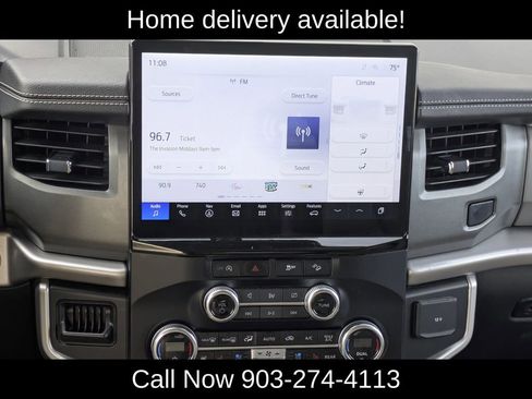 Used 2024 Ford Expedition Max XLT image 17