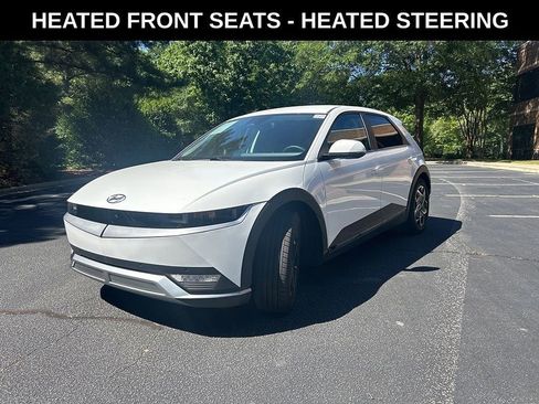 Used 2024 Hyundai Ioniq 5 SEL RWD image 2