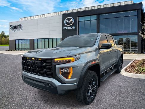 Used 2024 GMC Canyon Elevation w/ Convenience Package image 9