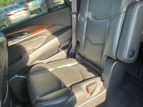 Used 2016 Cadillac Escalade Premium AWD/4WD image 44