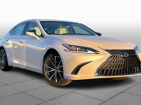 New 2025 Lexus ES 350 w/ Premium Package image 2
