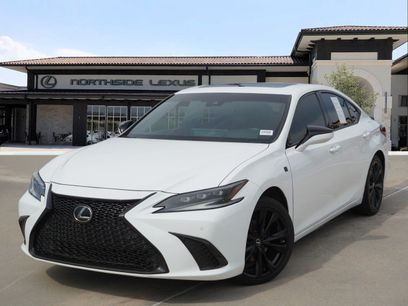 Used 2023 Lexus ES 350 F Sport w/ Accessory Package (Z2)