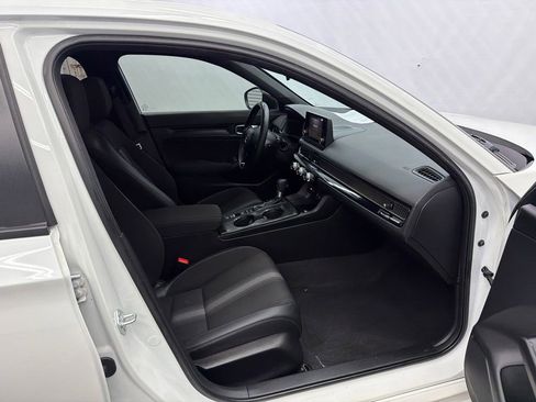 Used 2022 Honda Civic Sport image 14