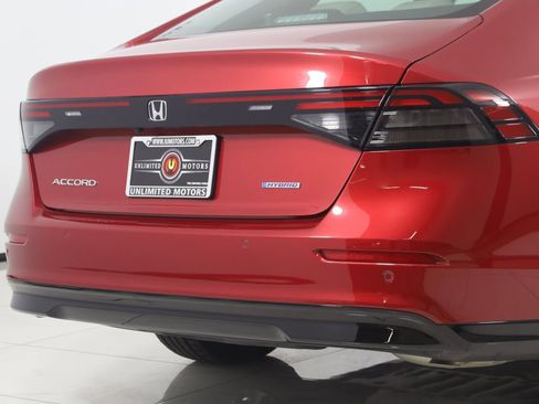 Used 2023 Honda Accord EX-L image 42