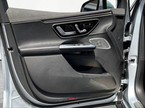 Used 2023 Mercedes-Benz EQE 350+ SUV w/ Exclusive Trim Package image 22