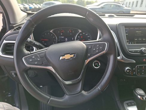 Used 2019 Chevrolet Equinox LT AWD/4WD image 18