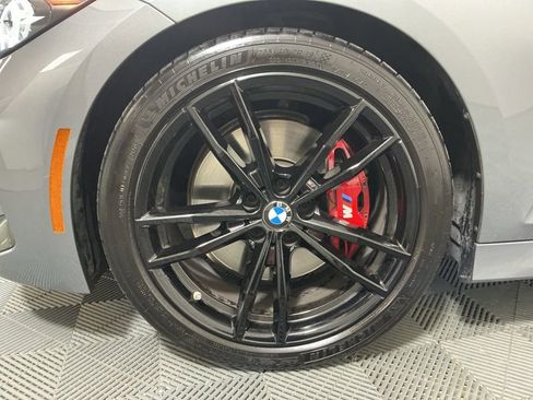 Certified 2023 BMW 330i 330i w/ M Sport Package image 31