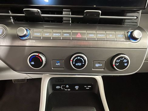 Used 2026 Hyundai Kona SE FWD image 27