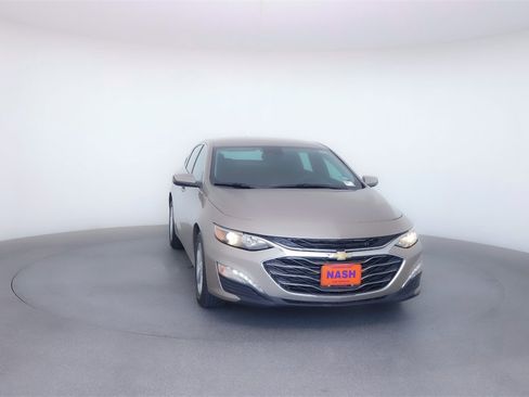 Used 2024 Chevrolet Malibu LT image 12