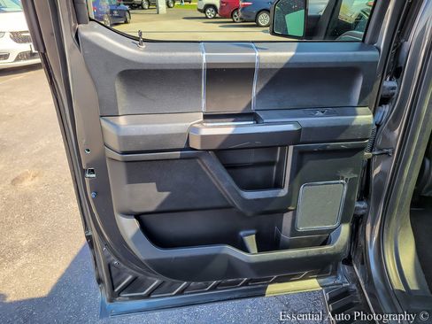Used 2019 Ford F150 Lariat w/ Equipment Group 502A Luxury AWD/4WD image 23