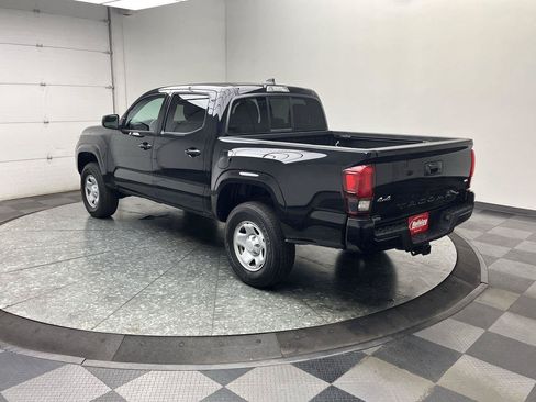 Used 2022 Toyota Tacoma SR AWD/4WD image 2