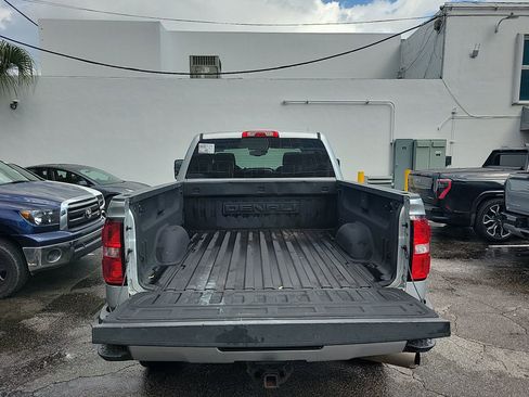 Used 2018 GMC Sierra 2500 Denali w/ Duramax Plus Package image 17