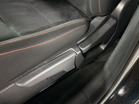 Used 2025 Nissan Sentra SR w/ Midnight Edition FWD image 17