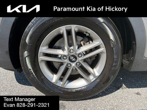 Used 2017 Hyundai Santa Fe Sport AWD/4WD image 9