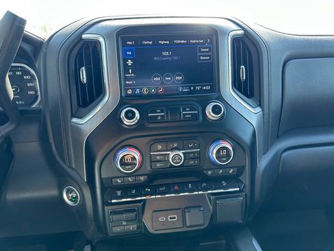 Used 2022 GMC Sierra 2500 Denali AWD/4WD image 18