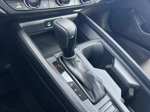 Certified 2025 Honda Accord SE image 15