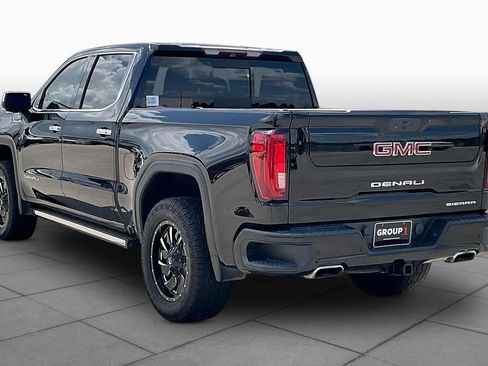 Used 2019 GMC Sierra 1500 Denali w/ Denali Ultimate Package AWD/4WD image 12