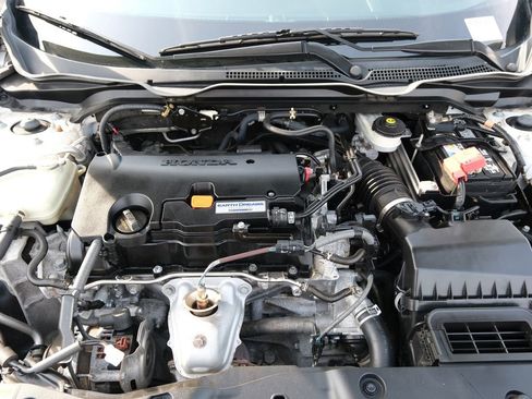 Used 2020 Honda Civic Sport image 31