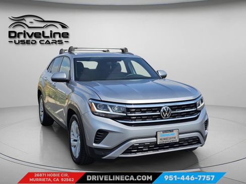 Used 2021 Volkswagen Atlas Cross Sport SE w/ Panoramic Sunroof Package AWD/4WD image 9