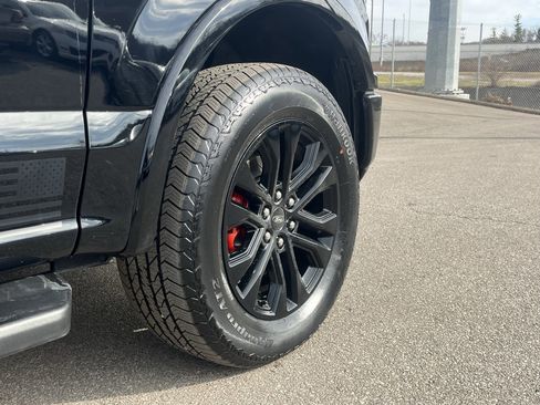 Used 2018 Ford F150 Lariat w/ Equipment Group 502A Luxury image 10