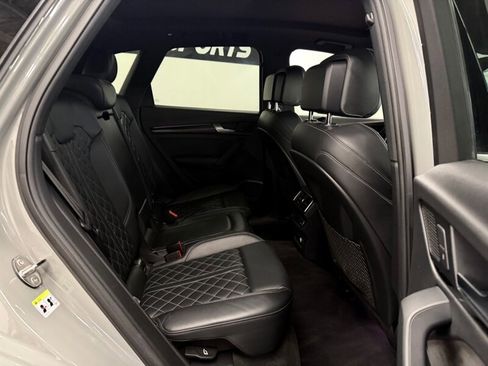 Used 2019 Audi SQ5 Prestige image 42