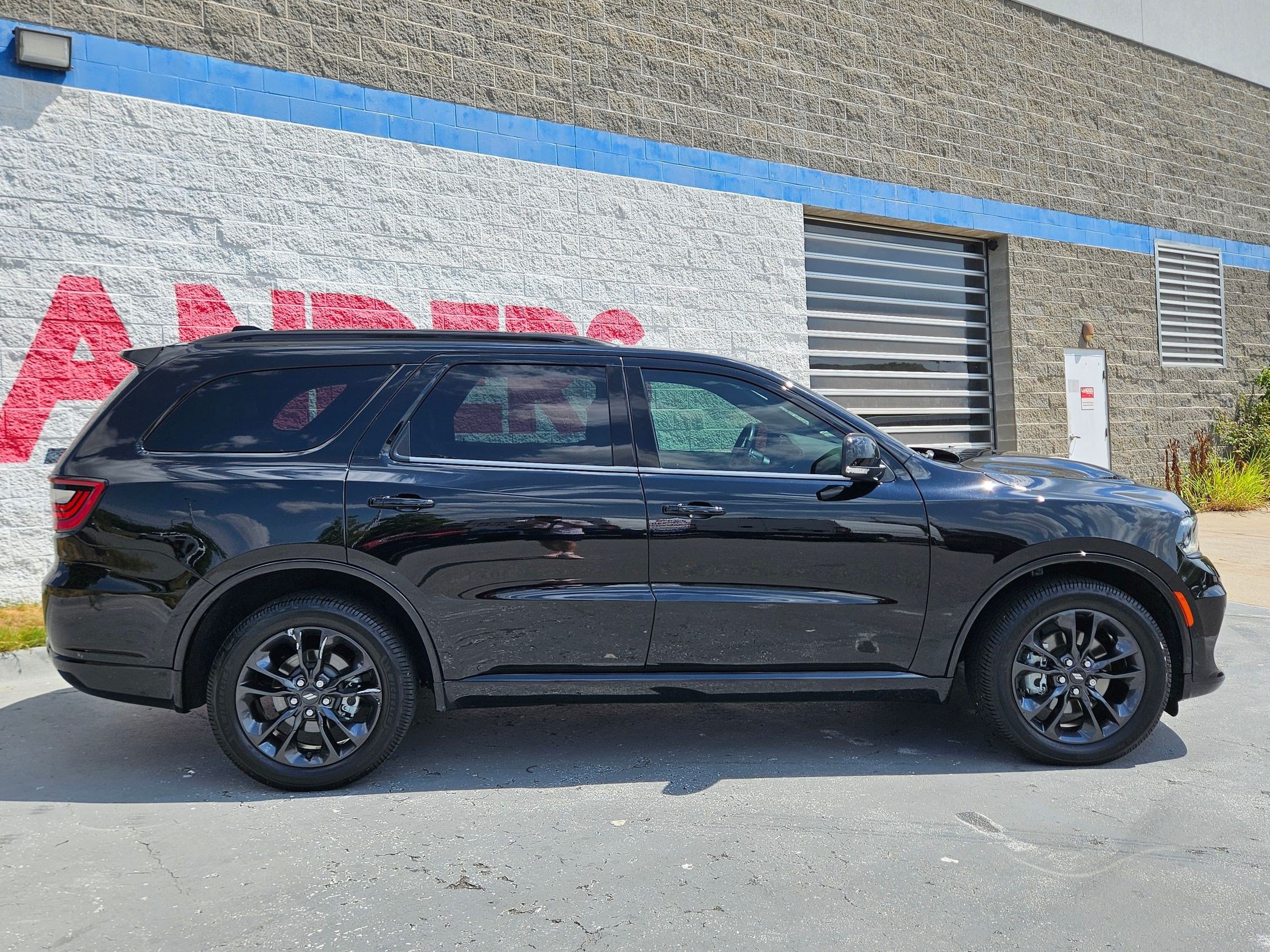 Used 2024 Dodge Durango GT AWD/4WD image 8