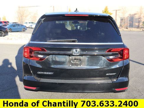 Certified 2023 Honda Odyssey Sport image 6
